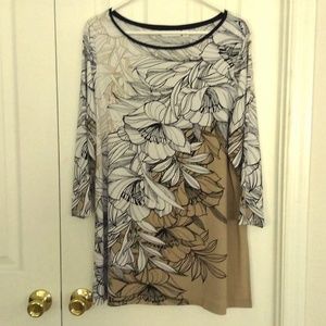 Beautiful Knit Neutral Colored Top